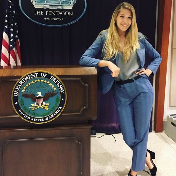 Meet your Posher, Mckayla - Picture 1 of 1